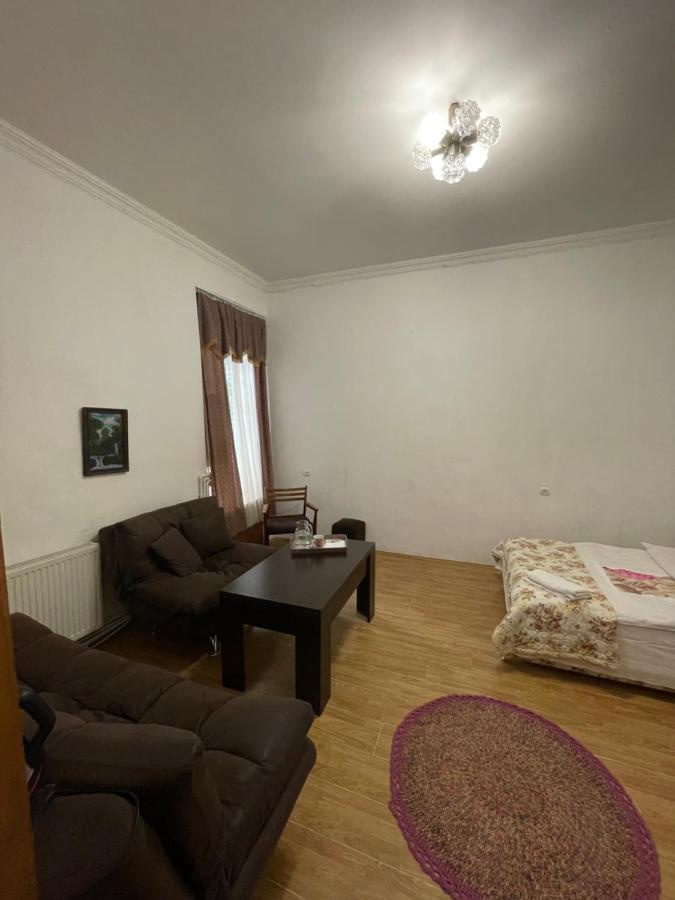 Leila Apartment Tiflis Dış mekan fotoğraf